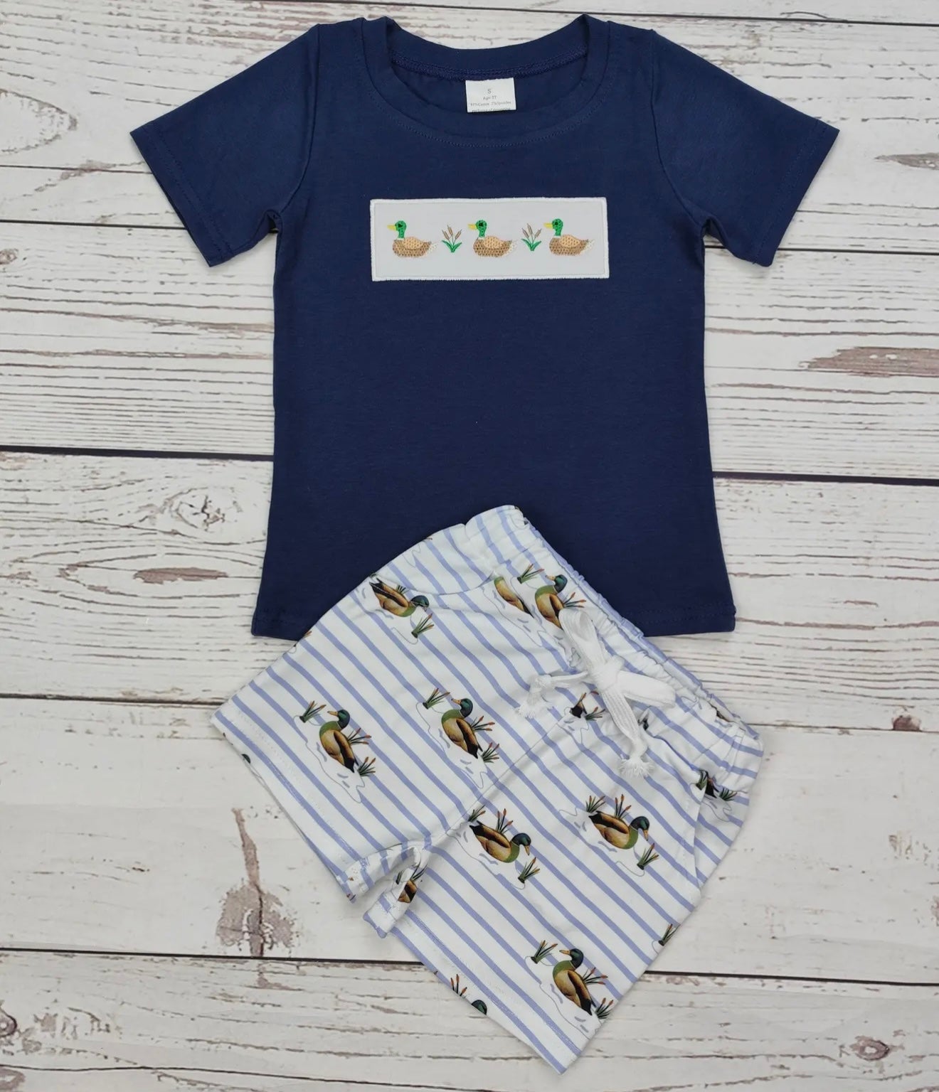 Boys duck appliqué shorts set