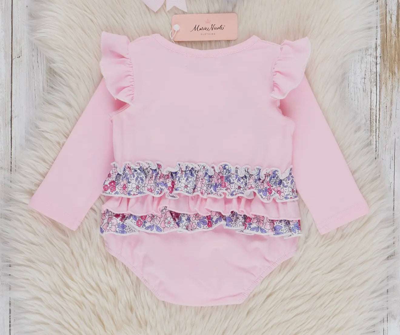 Delicate flower bow ruffle bubble