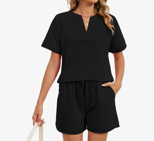 Black V-neck drawstring shorts 2pc set