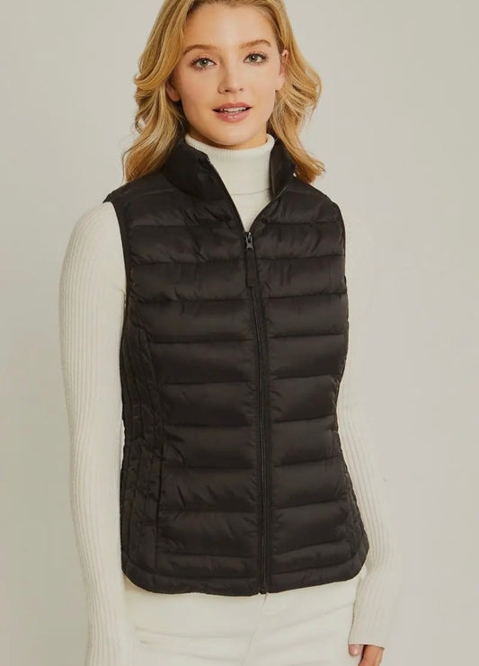 Lightweight down packable puffer vest