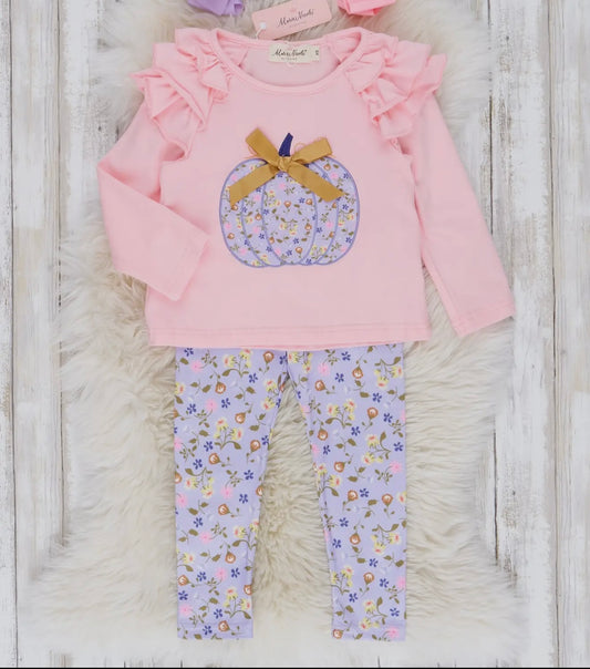 Pink & lilac pumpkin ruffle outfit